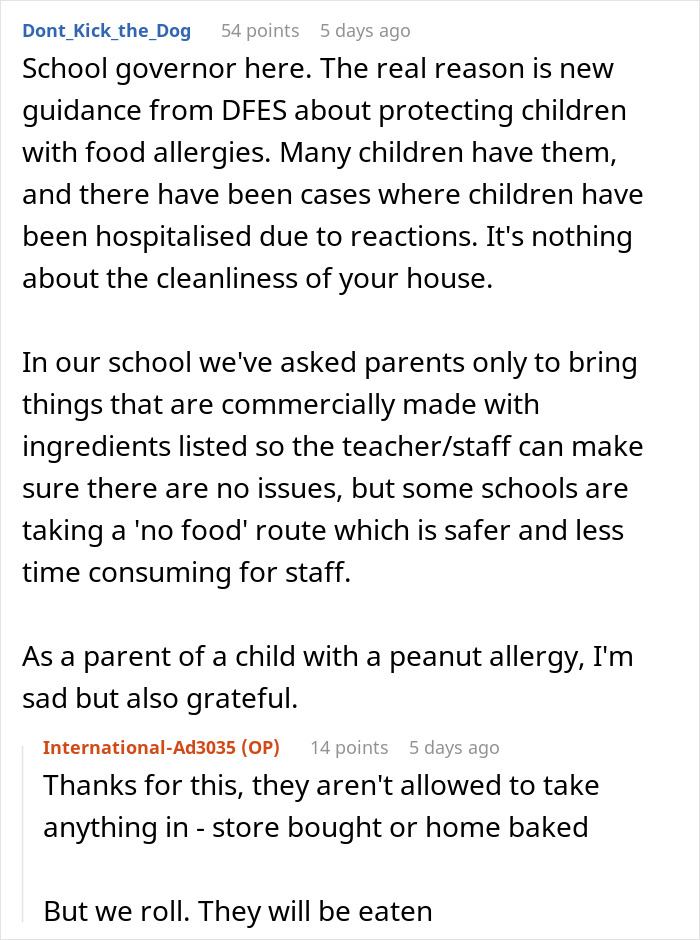 Comment thread discussing school’s reaction to homemade cupcakes due to food allergy policies affecting birthday treats. Comment thread discussing school’s reaction to homemade cupcakes due to food allergy policies affecting birthday treats.