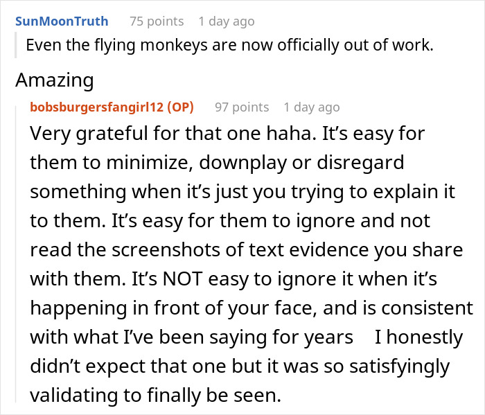 Screenshot of a Reddit conversation revealing family favoritism as a bride tries to erase her twin from the wedding. Screenshot of a Reddit conversation revealing family favoritism as a bride tries to erase her twin from the wedding.