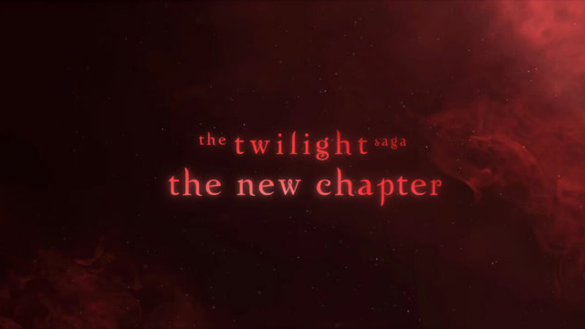 Title screen with glowing red text reading the twilight saga the new chapter on a dark smoky background
