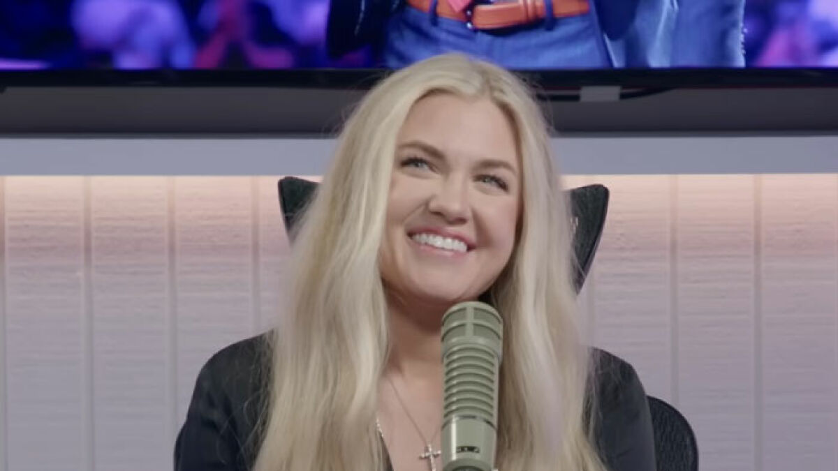 Erika Kirk Faces Backlash for Moving On Too Soon After Husband's Passing |  Bored Panda