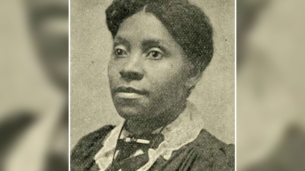 Vintage black and white portrait of a woman from history anecdotes highlighting important moments from the past.