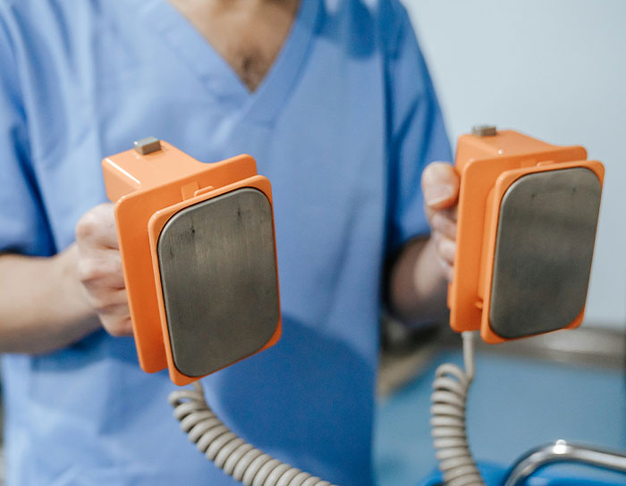 ER Nurses Share Wild “One More Minute And I’d Be Dead” Stories From The Hospital