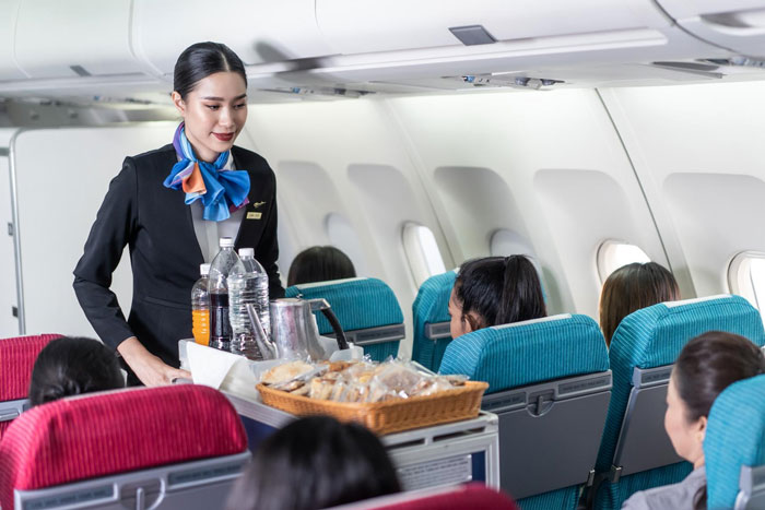 Person Called "Fatphobic" For Refusing To Let Obese Guy Invade Their Seat, Sparks Flight Drama Person Called "Fatphobic" For Refusing To Let Obese Guy Invade Their Seat, Sparks Flight Drama