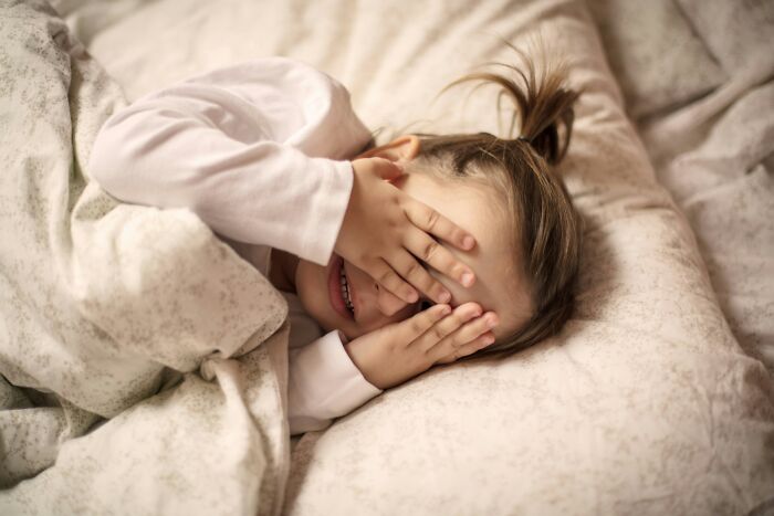 42 Parents Reveal Weird Life Hacks They Rely On To Keep Their Kids Happy And Behaving