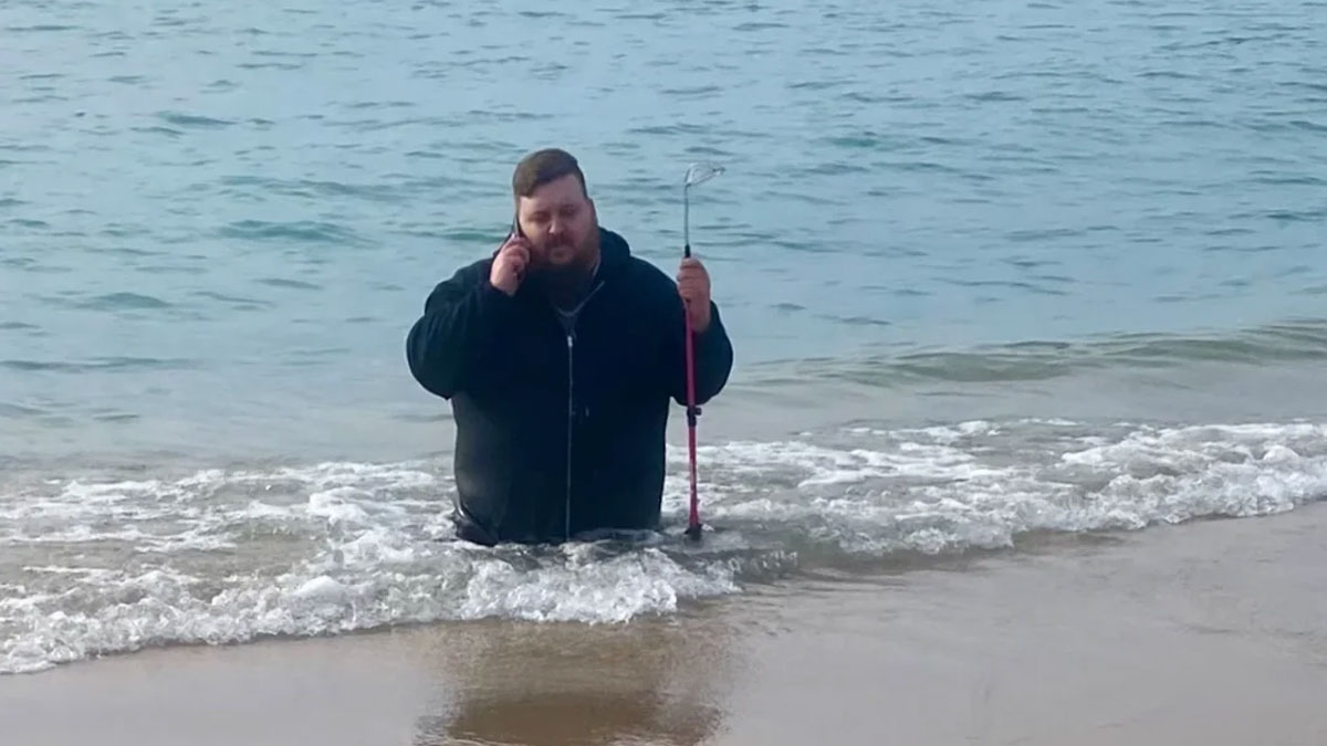 50 Times People Went To The Beach And Found Something They Least Expected (New Pics)