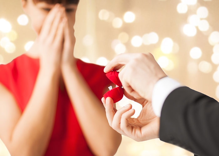 44 People Spilled Their True Feelings About Weddings, And They're Ruthless