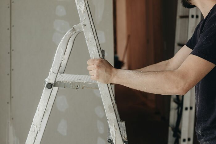 42 Guests Who Saw The Most Chaotic Items On Wedding Registries