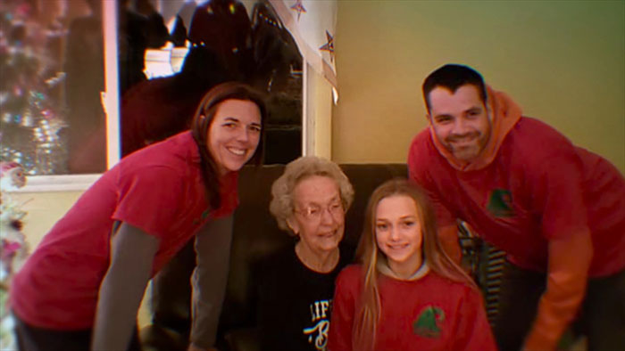 Family portrait with a mom who anonymously sent daughter lewd texts, sharing a tearful message before sentencing. Family portrait with a mom who anonymously sent daughter lewd texts, sharing a tearful message before sentencing.