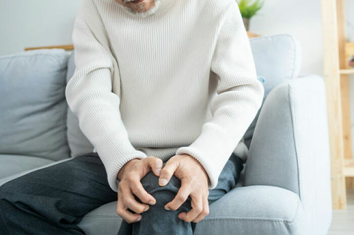 “This Does Not Happen To Men”: 50 Of The Most Downplayed Medical Conditions And Procedures