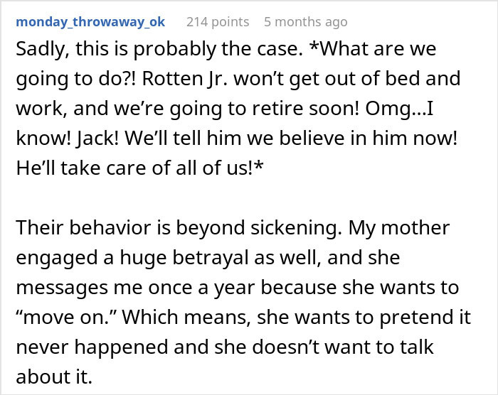 Comment discussing a mother's betrayal by hiding college acceptance letters from her least favorite kid. Comment discussing a mother's betrayal by hiding college acceptance letters from her least favorite kid.