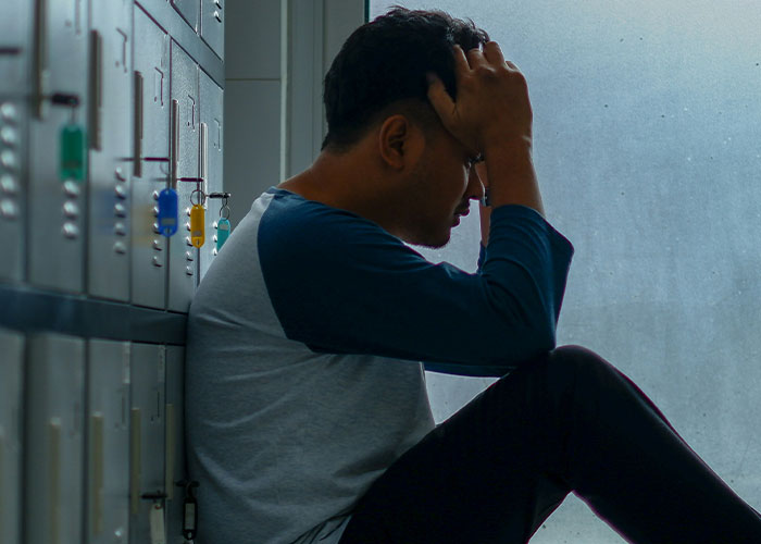 Someone Asks People To Describe Their Job As Poorly As Possible, And 50 Hilariously Deliver