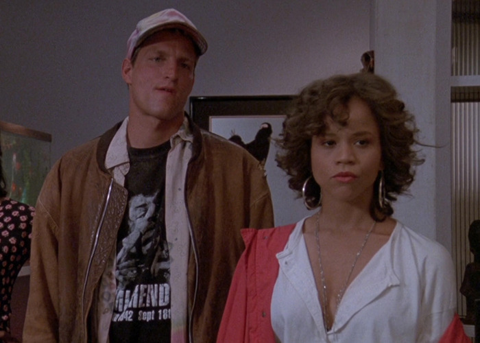 Rosie Perez and Woody Harrelson on set, discussing filming an intimate scene and body comments during production. Rosie Perez and Woody Harrelson on set, discussing filming an intimate scene and body comments during production.