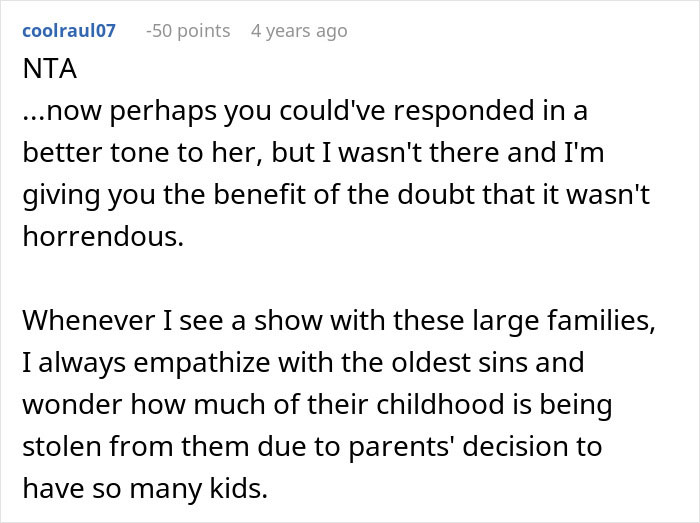 Screenshot of an online comment discussing siblings taking care and refusing support from their mother in a family conflict. Screenshot of an online comment discussing siblings taking care and refusing support from their mother in a family conflict.