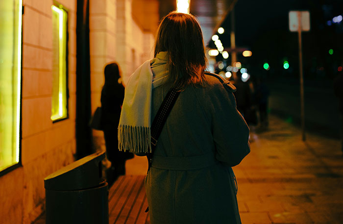 50 Things Men Do That Women Say Decide If They Can Trust Them Or Not