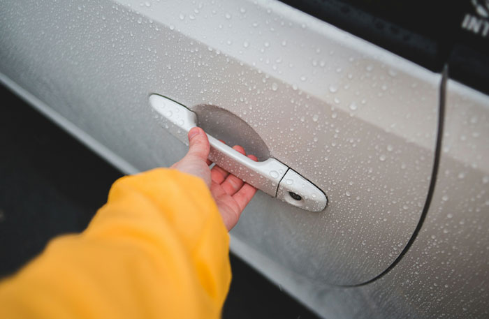 50 Things Men Do That Women Say Decide If They Can Trust Them Or Not