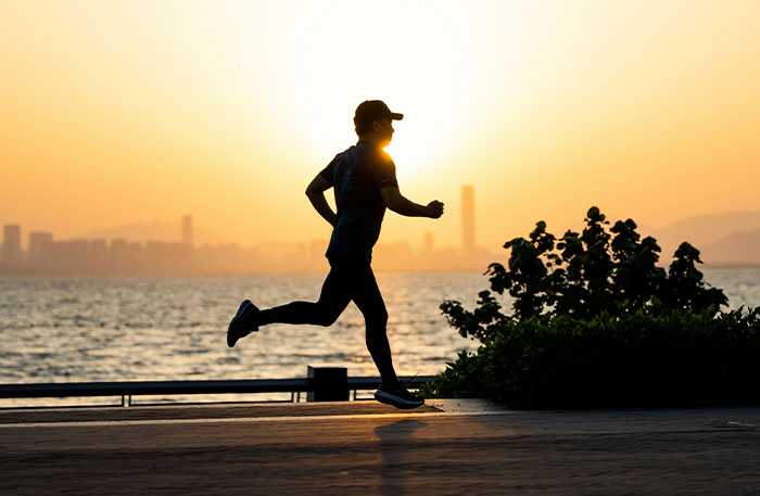 50 Things Men Do That Women Say Decide If They Can Trust Them Or Not