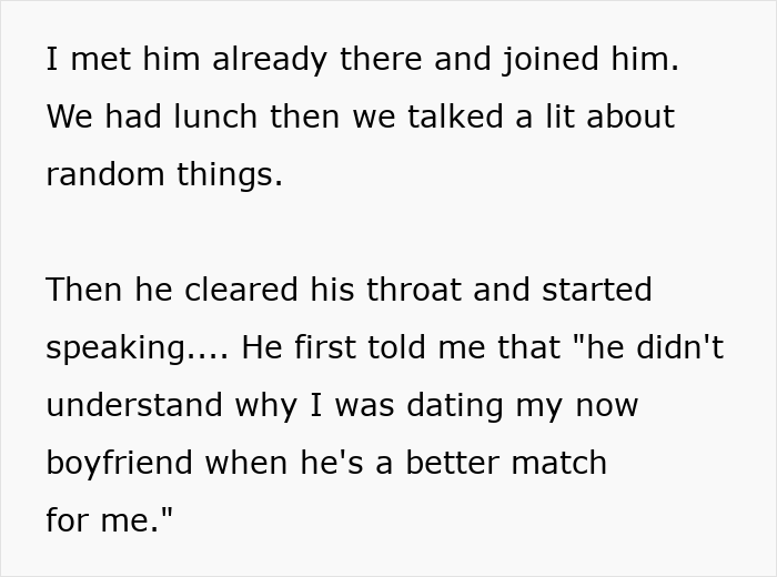 Text conversation showing a guy telling an old friend she should date him instead of her boyfriend because he’s tall. Text conversation showing a guy telling an old friend she should date him instead of her boyfriend because he’s tall.