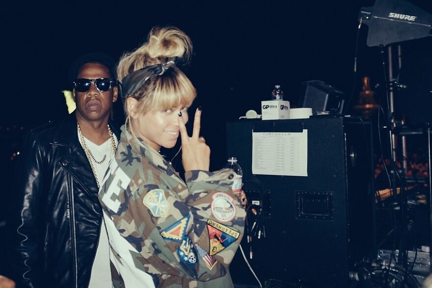 Beyonce And Jay-Z backstage, showcasing the secret formula behind enduring relationships in entertainment.