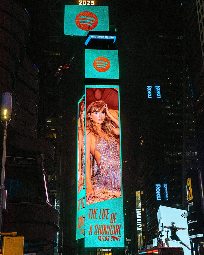 Taylor Swift's New Album Torn Apart For Allegedly Promoting Racism, Homophobia, And More Taylor Swift's New Album Torn Apart For Allegedly Promoting Racism, Homophobia, And More