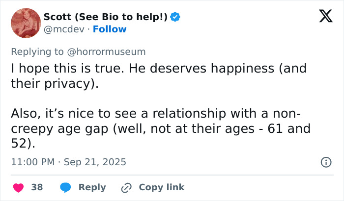 Tweet discussing Keanu Reeves and Alexandra Grant marriage rumors, expressing hope for their happiness and privacy. Tweet discussing Keanu Reeves and Alexandra Grant marriage rumors, expressing hope for their happiness and privacy.