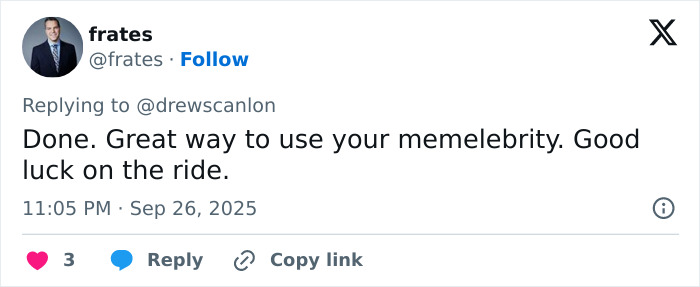 Screenshot of a tweet replying to Drew Scanlon, mentioning the man behind blinking guy GIF as an internet star. Screenshot of a tweet replying to Drew Scanlon, mentioning the man behind blinking guy GIF as an internet star.