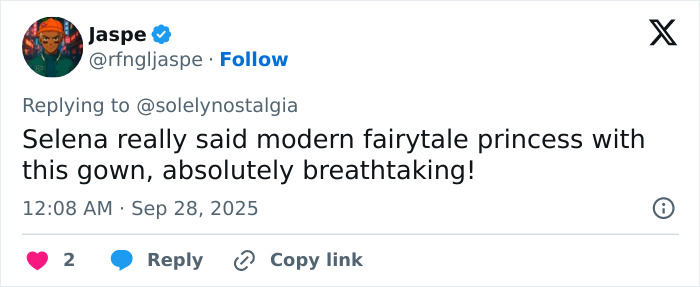 “Poor Bieber”: Selena Gomez’s Wedding Photo Dump Has Everyone Talking “Poor Bieber”: Selena Gomez’s Wedding Photo Dump Has Everyone Talking