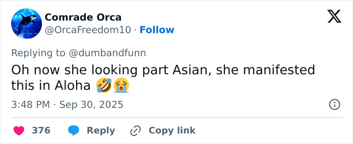 Twitter user commenting on Emma Stone’s Louis Vuitton photos sparking plastic surgery speculation on social media. Twitter user commenting on Emma Stone’s Louis Vuitton photos sparking plastic surgery speculation on social media.