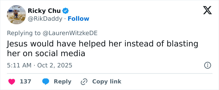 "What Is Wrong With People?": Footage Of Woman's Soda Refill Rampage Sparks All Sorts Of Reactions "What Is Wrong With People?": Footage Of Woman's Soda Refill Rampage Sparks All Sorts Of Reactions