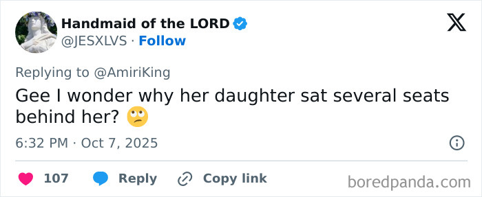 Screenshot of a social media comment expressing frustration over a woman refusing to let passengers exit first. Screenshot of a social media comment expressing frustration over a woman refusing to let passengers exit first.