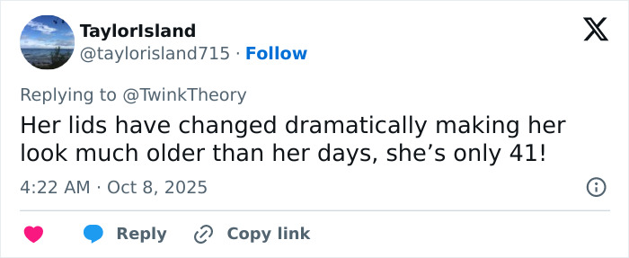 Tweet text discussing Mandy Moore's unrecognizable new look and fans baffled by her changed appearance at age 41. Tweet text discussing Mandy Moore's unrecognizable new look and fans baffled by her changed appearance at age 41.