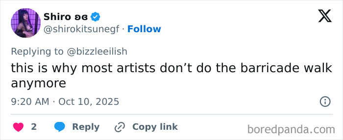 Tweet discussing fan outrage after man tries to snatch Billie Eilish at Miami concert, highlighting artist safety concerns. Tweet discussing fan outrage after man tries to snatch Billie Eilish at Miami concert, highlighting artist safety concerns.