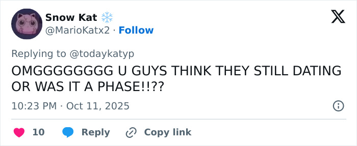 Tweet reacting to rumors about Katy Perry and shirtless Justin Trudeau getting cozy on a yacht, questioning if they are still dating. Tweet reacting to rumors about Katy Perry and shirtless Justin Trudeau getting cozy on a yacht, questioning if they are still dating.