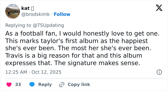 Tweet discussing Travis Kelce autographing Taylor Swift albums, sparking reactions among Tradwife and Taylor Swift fans. Tweet discussing Travis Kelce autographing Taylor Swift albums, sparking reactions among Tradwife and Taylor Swift fans.