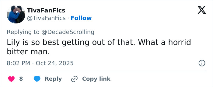 Tweet from user reacting to David Harbour's atrocious interaction with a woman half his age going viral. Tweet from user reacting to David Harbour's atrocious interaction with a woman half his age going viral.