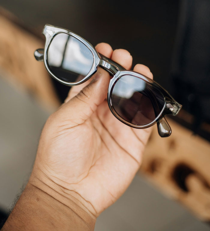 “I Got Fired The Next Day”: 49 Unexpected And Awkward Times People Saw Something They Weren’t Supposed To