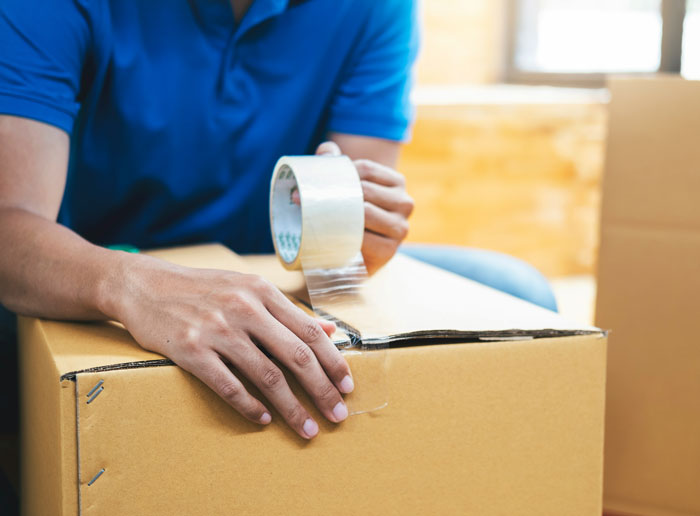 “I Got Fired The Next Day”: 49 Unexpected And Awkward Times People Saw Something They Weren’t Supposed To