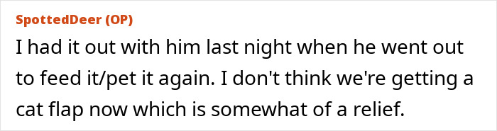 Screenshot of a forum post discussing a man insisting on installing a cat flap, raising suspicion about a pet fox.