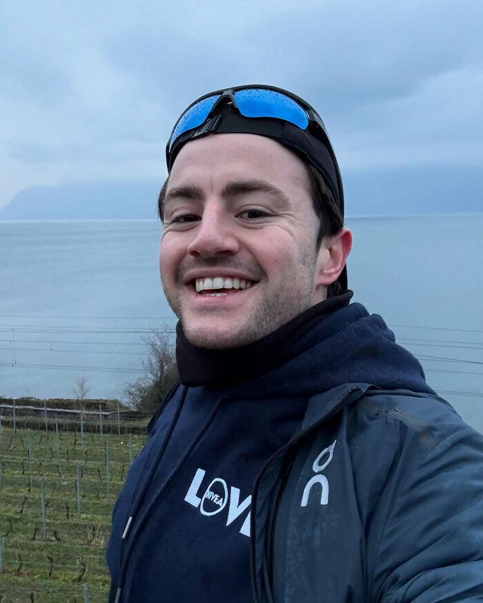 Man Who Swam For 110 Miles Without Sleeping Reveals "Intense" Hallucinatory Experience Man Who Swam For 110 Miles Without Sleeping Reveals "Intense" Hallucinatory Experience