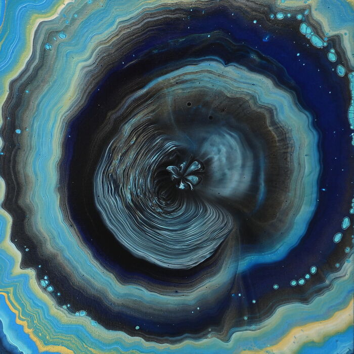 Pouring Paint Over A Spring: Here Are My Fun And Unexpected Fluid Art Experiment