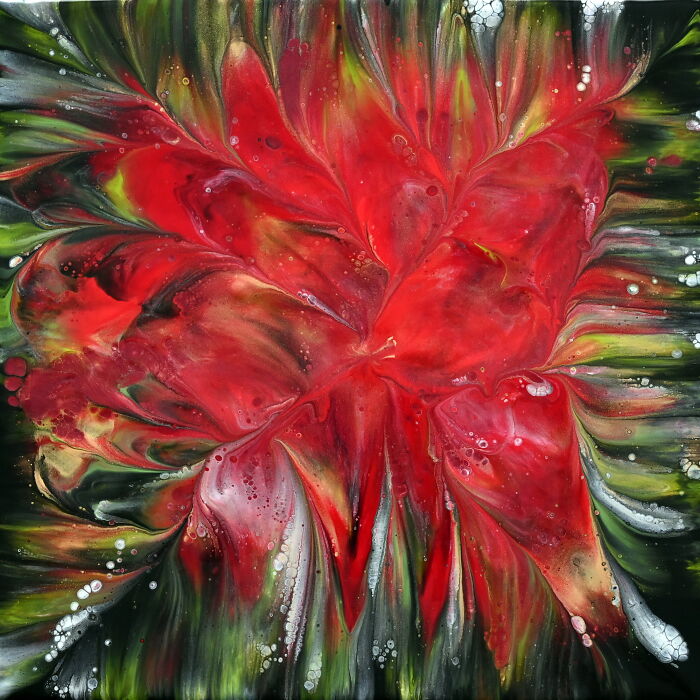 Triple Flower Magic: Easy Acrylic Pour Flowers In Rich Reds And Greens Triple Flower Magic: Easy Acrylic Pour Flowers In Rich Reds And Greens