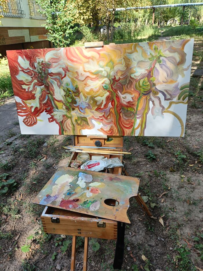 Painting On The Edge: Creating Art In The Frontline Zone Of Ukraine Painting On The Edge: Creating Art In The Frontline Zone Of Ukraine