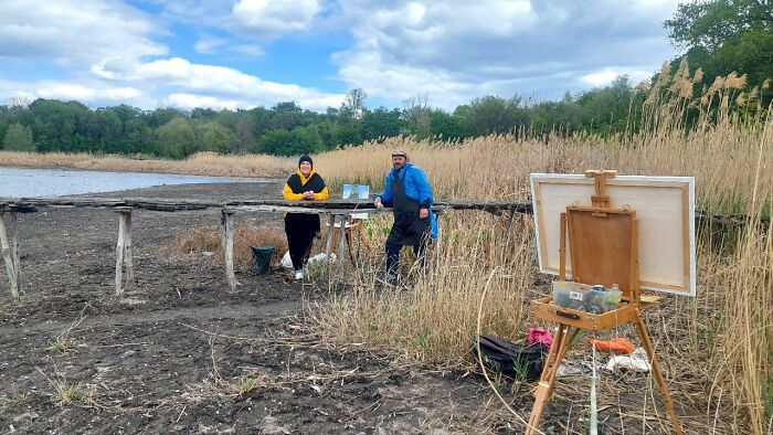 Painting On The Edge: Creating Art In The Frontline Zone Of Ukraine Painting On The Edge: Creating Art In The Frontline Zone Of Ukraine