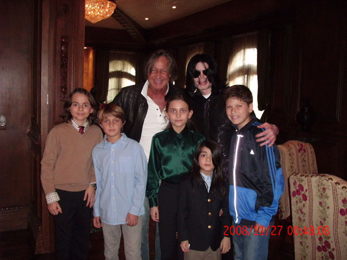 Michael Jackson with a group of children indoors, relating to Michael Jackson's daughter Paris contacting alleged victims. Michael Jackson with a group of children indoors, relating to Michael Jackson's daughter Paris contacting alleged victims.
