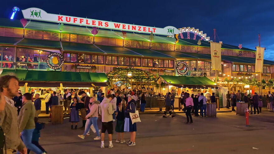 Fatal Explosion In Munich And Threatening Letter Force Police To Shut Down The Famous Oktoberfest Fatal Explosion In Munich And Threatening Letter Force Police To Shut Down The Famous Oktoberfest