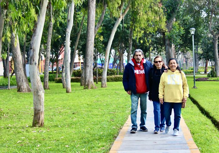 I Visited San Borja Sur Park In Lima, Peru With My Sisters, And Here Are The Highlights From Our Trip