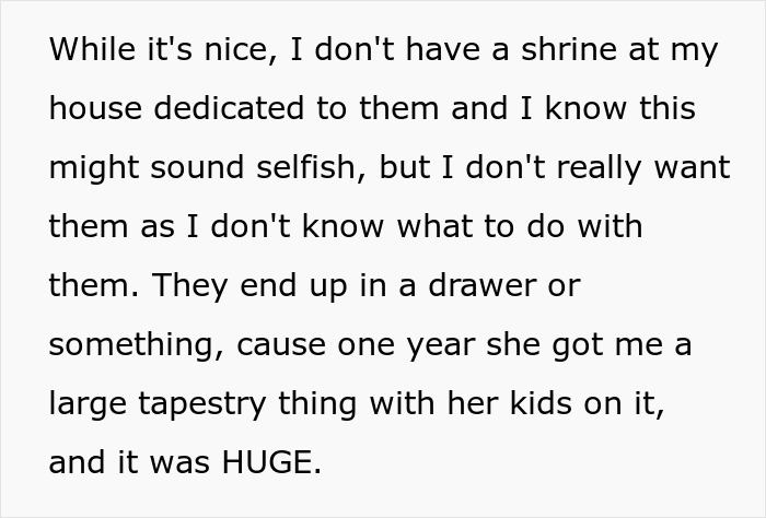 Man trolls sister who gifts him kids photos annually by giving back a picture of his dog, sparking her fury. Man trolls sister who gifts him kids photos annually by giving back a picture of his dog, sparking her fury.