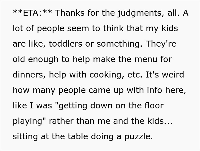 Alt text: Text explaining a woman upset about her husband assuming she planned Thanksgiving despite never doing so before. Alt text: Text explaining a woman upset about her husband assuming she planned Thanksgiving despite never doing so before.