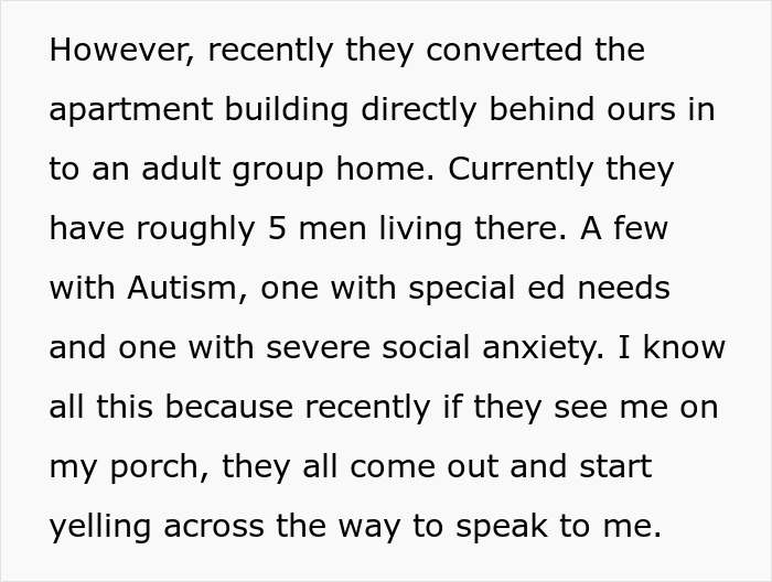 Text discussing a mom of 3 dealing with talkative neighbors and using a privacy sheet to avoid them.