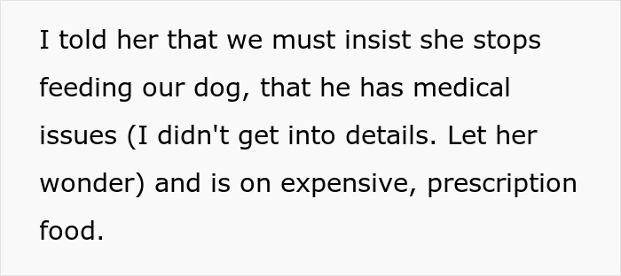Text discussing issues with elderly lady feeding dog with medical and expensive prescription food, raising owner’s concern. Text discussing issues with elderly lady feeding dog with medical and expensive prescription food, raising owner’s concern.