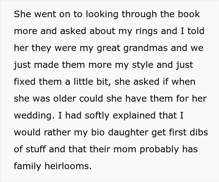 Text discussing a woman prioritizing her bio kid over stepdaughters for family heirlooms, causing tension with their mom.